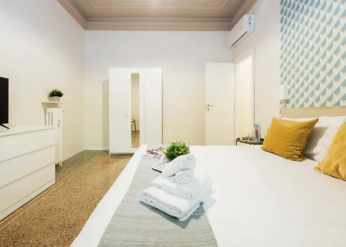 Casaviva - Modern Family Flat In Foce דירה